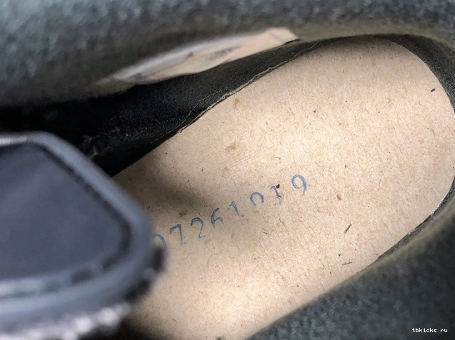 Reps TB Travis Jordan Scott Air x Medium CN1084-200 6 Olive 0807